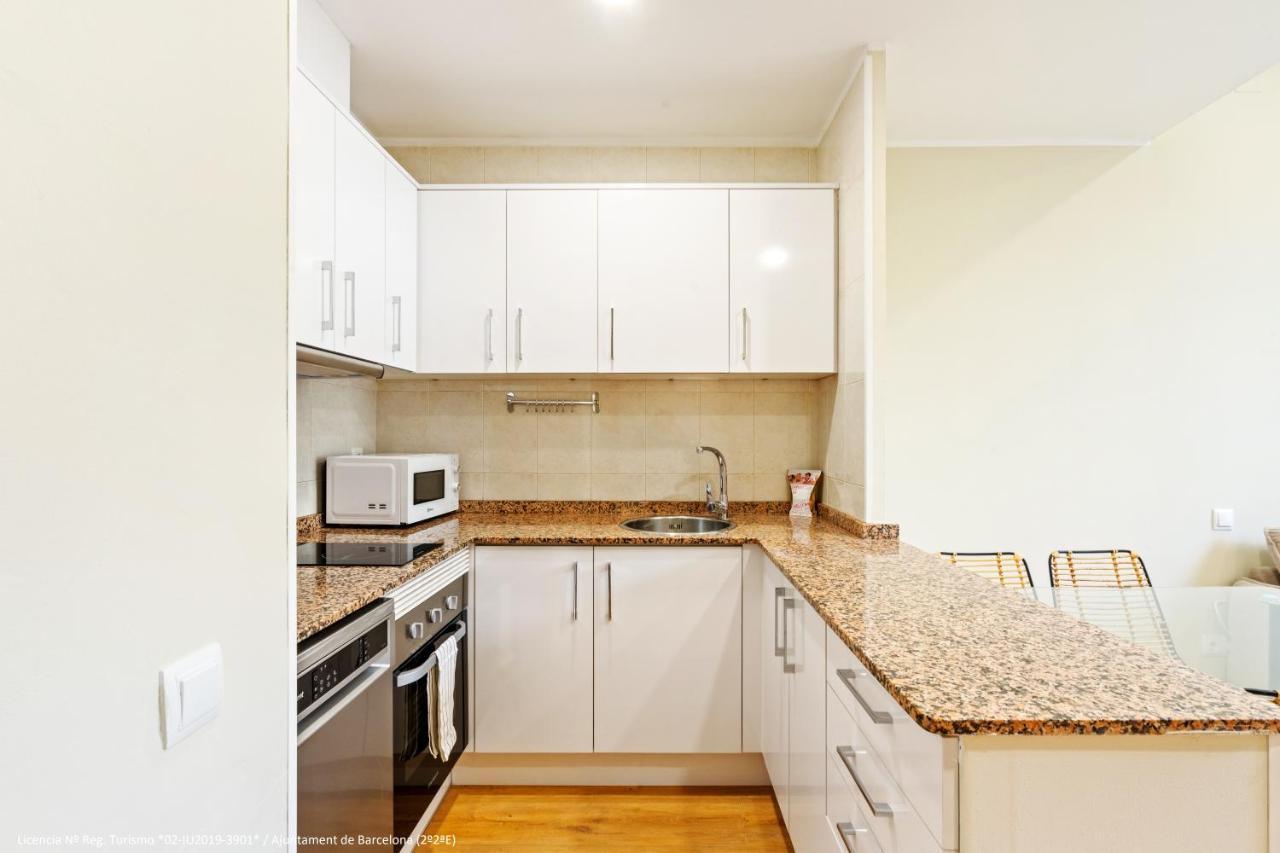 Flateli Pelayo 3 Apartment Барселона Екстериор снимка