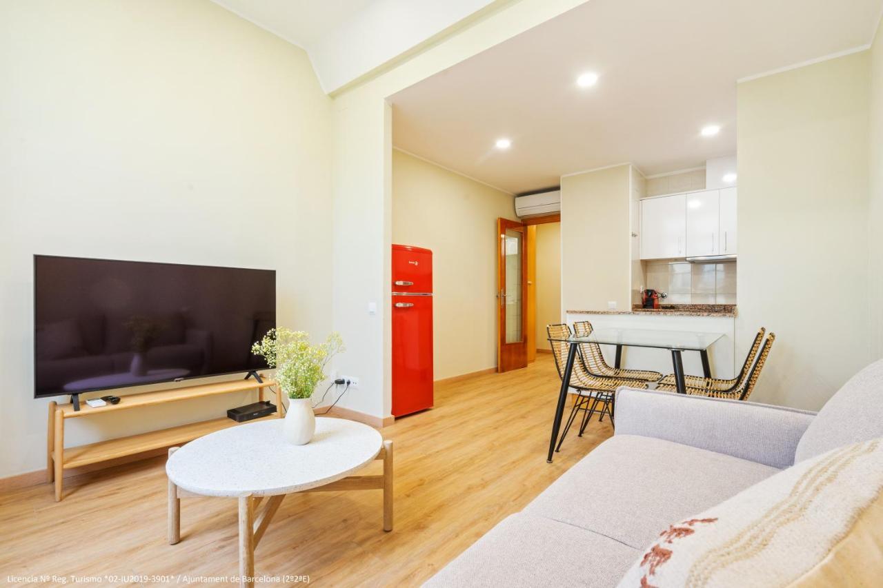 Flateli Pelayo 3 Apartment Барселона Екстериор снимка
