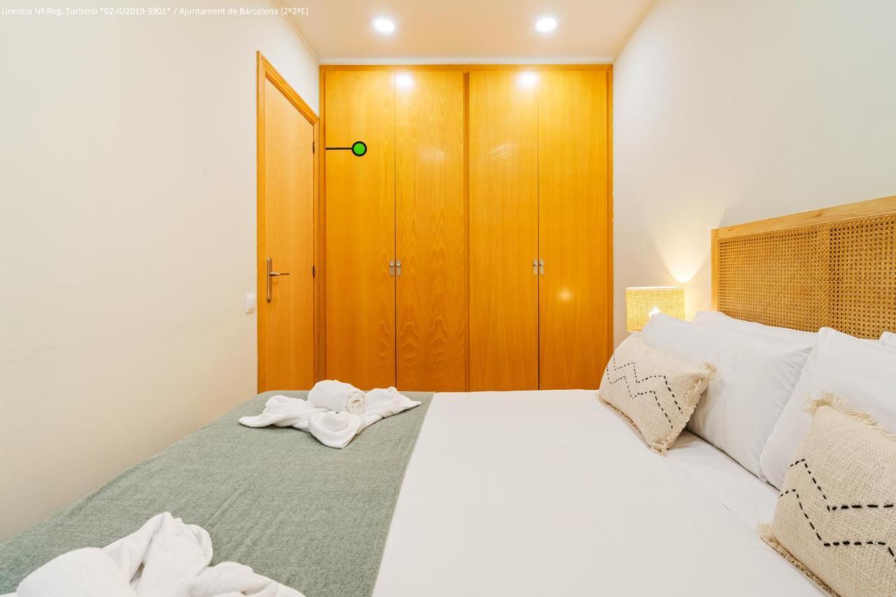 Flateli Pelayo 3 Apartment Барселона Екстериор снимка